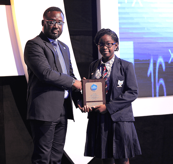 Faith Odunsi, 15 ans, remporte le concours Global Open Mathematics