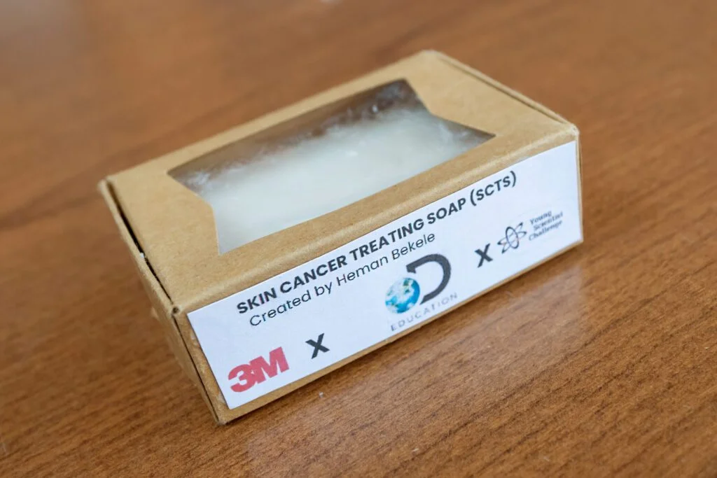 Heman Bekele et son savon anticancéreux révolutionnaire 6 Hema Bekele soap